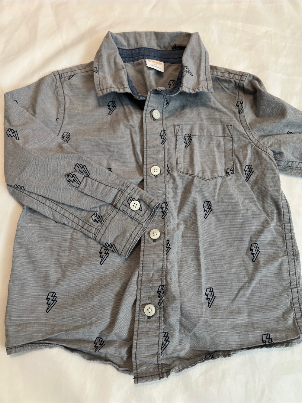 “Bundle 10/$13” Gymboree 2T Gray Button-Down Shirt with Lightning Bolts toddler